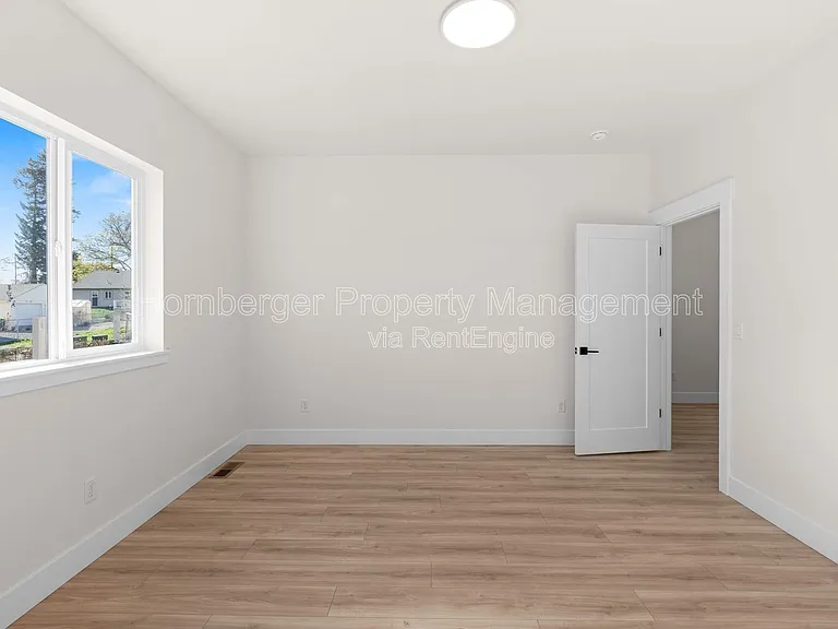 222 N Sargent Rd — Photo 19