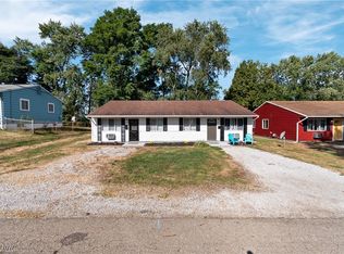 3015-3017 Bollinger Ave NE, Canton, OH 44705