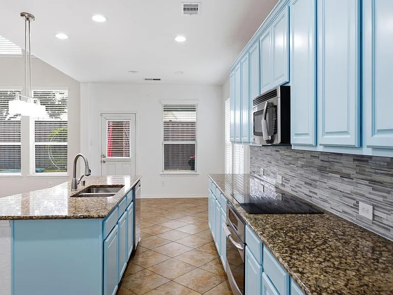 5002 Rollingstone Rd — Photo 12