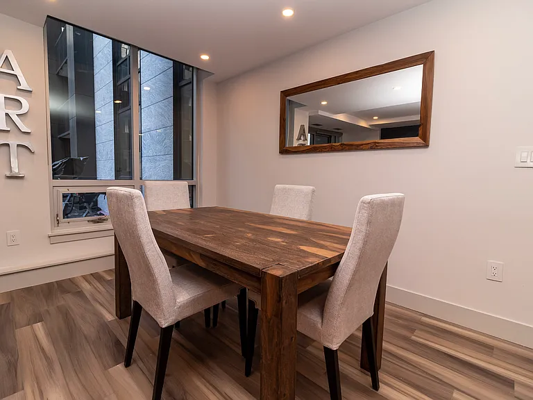 5515 Clyde St — Photo 37