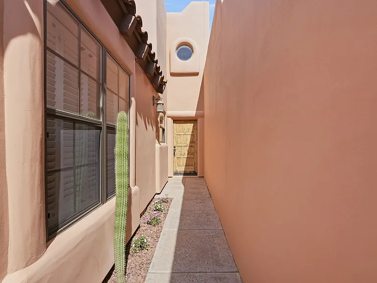 7756 E Montebello Ave — Photo 2