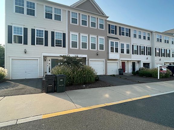 2nd image of 8322 Heritage Crossing Ct #50