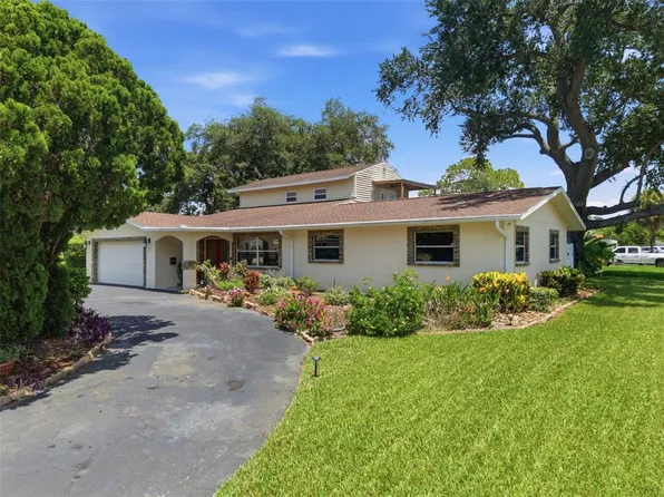 701 58th Ave S, Saint Petersburg, FL 33705