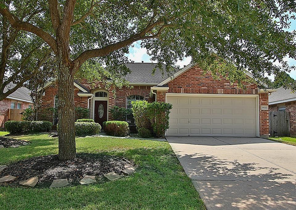 1st image of 18031 Parkwille Ln