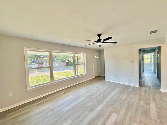 4th image of 6352 Sunnyside Dr