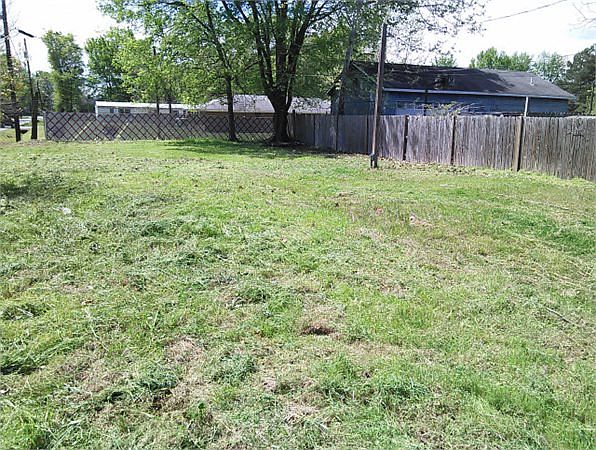 2nd image of 3000 W 15th Ave