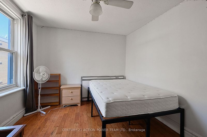 Ottawa House for rent - 4 Bedrooms — photo 24