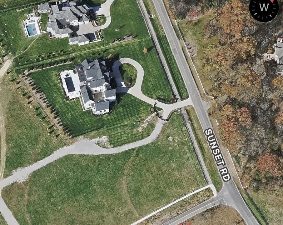 1st image of 9861 Split Log Rd