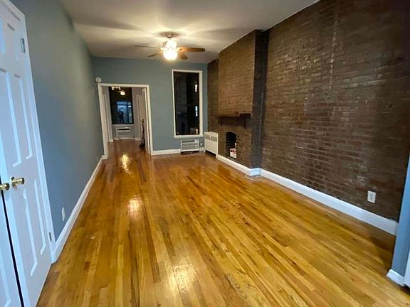 2nd image of 218 E 70th St APT 4C