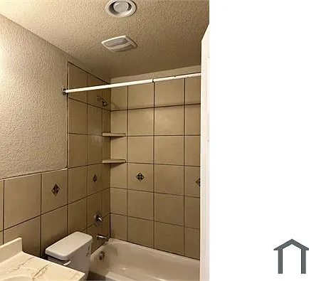 3 bed, 1025 sqft, $1,050 — Photo 4
