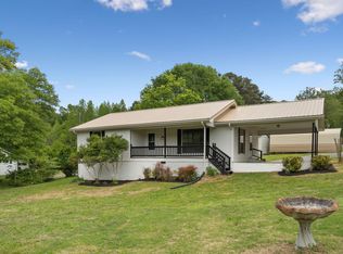 1104 N Chattanooga St, La Fayette, GA 30728
