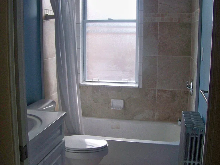 2nd floor bathroom
