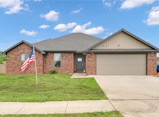 1508 Taylor Orchard Rd, Gentry, AR 72734