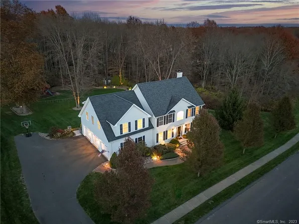 28 Wisteria Lane, Suffield, CT 06078