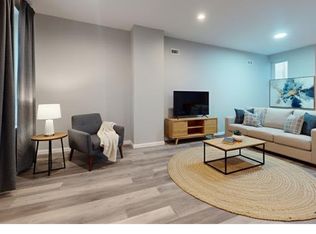 929 N Saint Bernard St, Philadelphia, PA