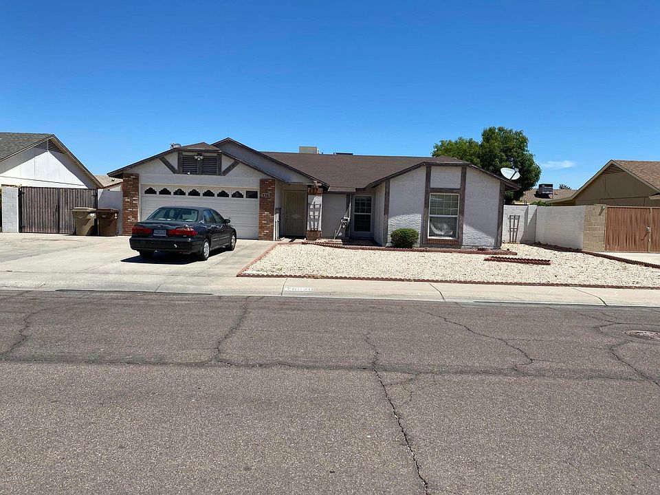 1st image of 8820 W Seldon Ln
