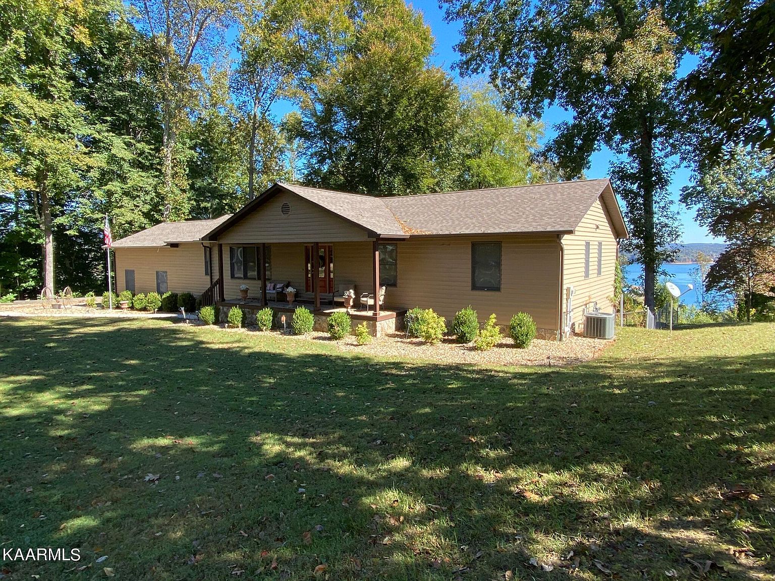 1081 Deerfield Way, La Follette, TN 37766 Zillow