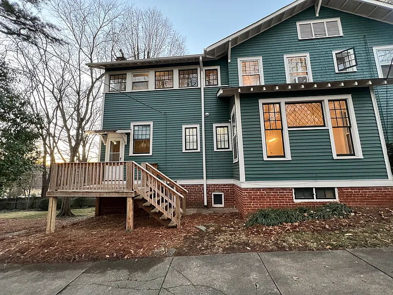 1400 Clover St #A — Photo 22