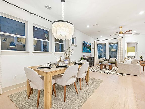 The Panhandle - Dining Room