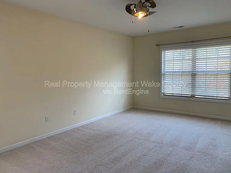 512 Sandy Whispers Pl — Photo 27
