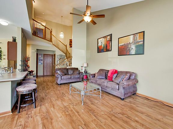 5th image of 1179 W Maggie Ln