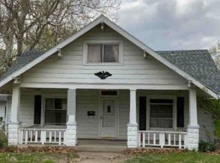 523 1st Ave E, Horton, KS 66439