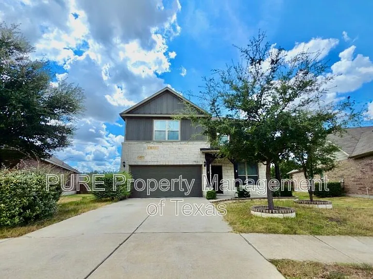 205 Methodius Dr — Photo 1