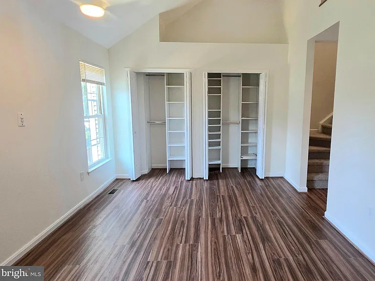 6008 Raina Dr — Photo 13