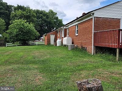 4th image of 6285 Ford Dr