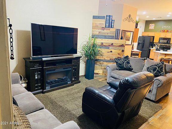 2nd image of 8155 W Beck Ln