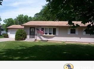1214 State St W, Cannon Falls, MN 55009