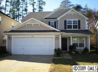 15606 Normans Landing Dr, Charlotte, NC 28273