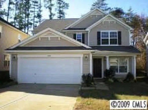 15606 Normans Landing Dr, Charlotte, NC 28273