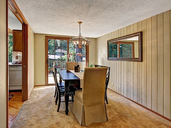 2nd image of 14213 SE 10th Pl