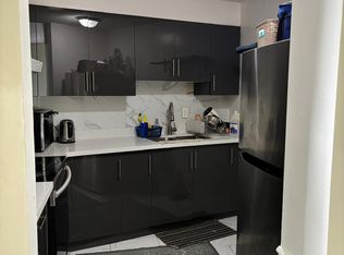 50 Mississauga Valley Blvd #1615, Mississauga, ON L5A 3S2