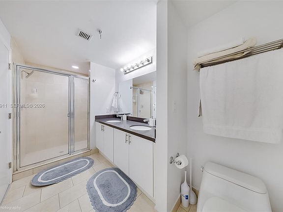 5th image of 90 SW 3rd St APT 3109