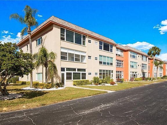 3rd image of 5 Gateshead Dr APT 319