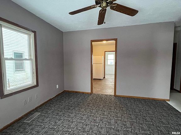 3rd image of 3207 Homestead Ave