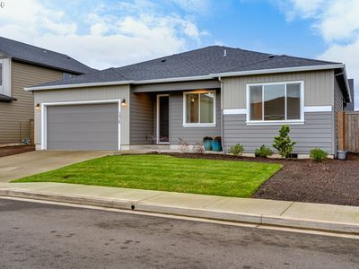 2428 W 8th Ave, Junction City, OR, 97448