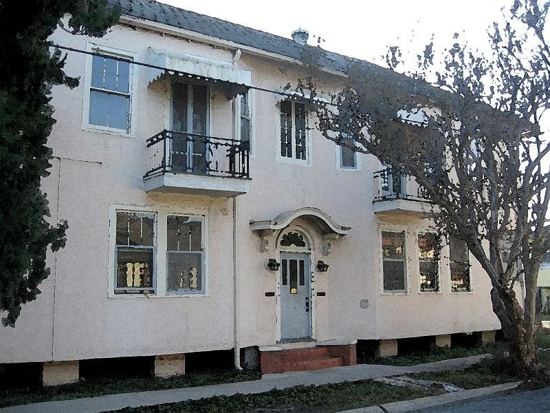 1st image of 7104 Spruce St