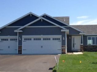 301 10th Ave SE, Isanti, MN 55040