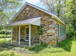 12813 Harpers Ferry Rd, Purcellville, VA 20132