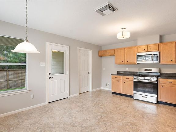 5th image of 15427 Forest Creek Farms Dr