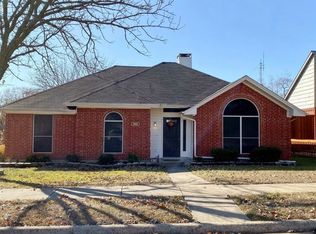 1505 Poplar Dr, Mesquite, TX 75149