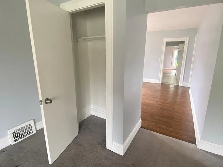 16917 Larchwood Ave — Photo 20