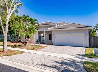 2925 NE 4th St, Homestead, FL 33033