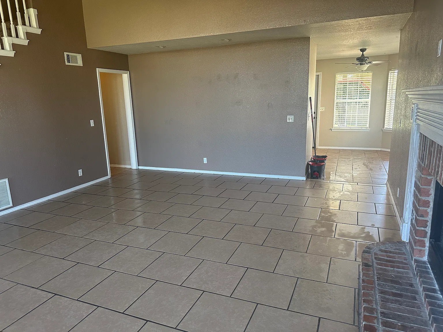 3710 S 194 East Ave — Photo 3