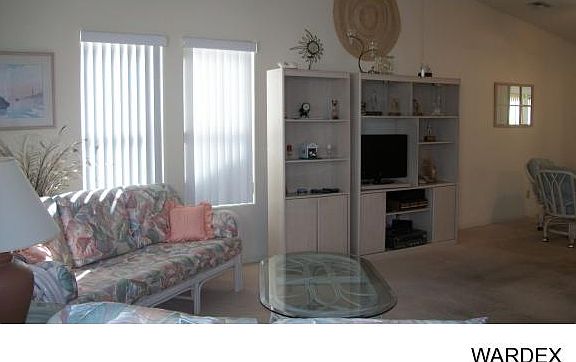 3rd image of 2272 E Parkside Dr