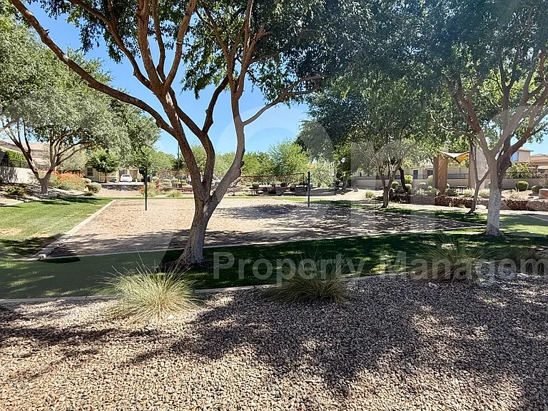 1477 E Hummingbird Way — Photo 23