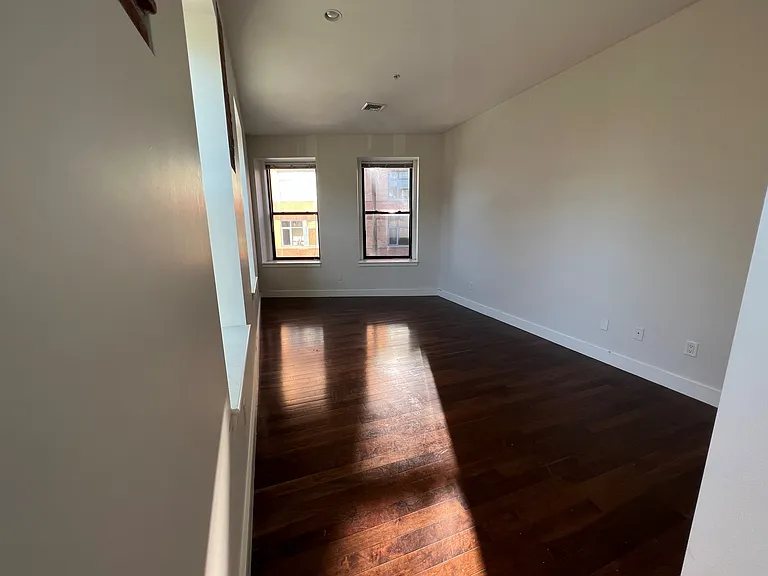 460A Harrison Ave #201 — Photo 10